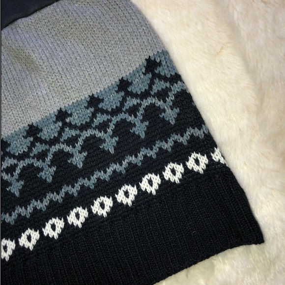 Knitted Mini Skirt - Picture 3 of 5